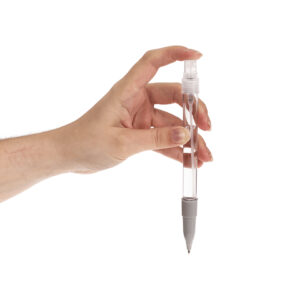 Pen with spray bottle. ca. 7 ml, ca. 18 cm